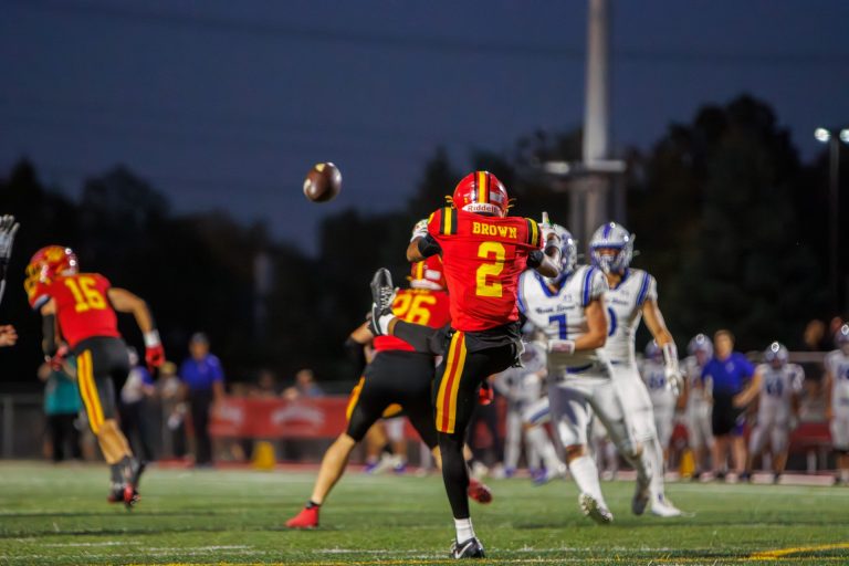 Batavia vs SCN Football-051.jpg_compressed