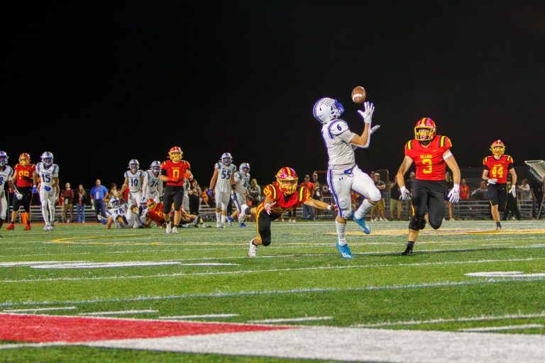 Batavia vs SCN Football-113.jpg_compressed