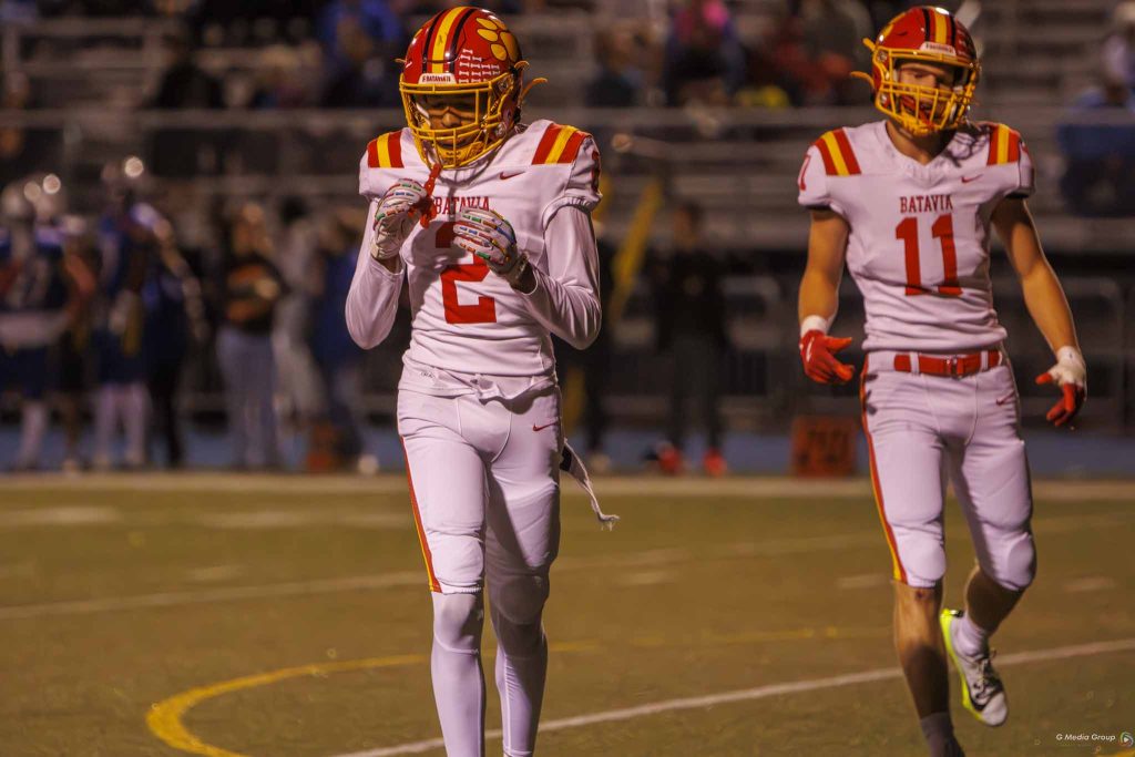 WNvsBataviaFootball-40