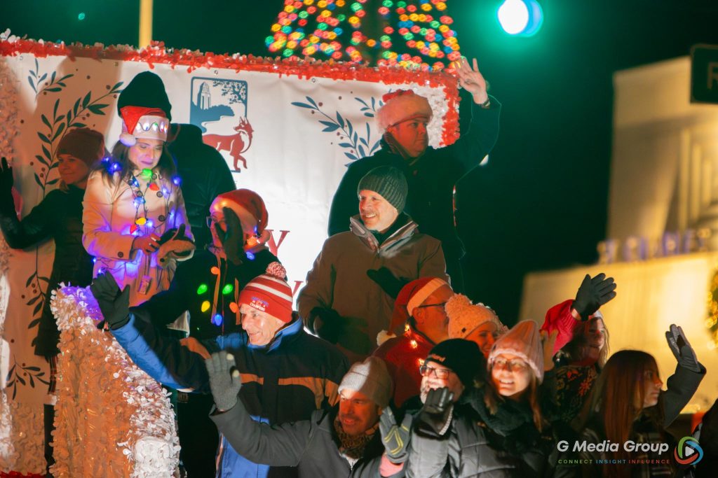 PHOTOS St. Charles Lights Up the Night at the Annual Electric