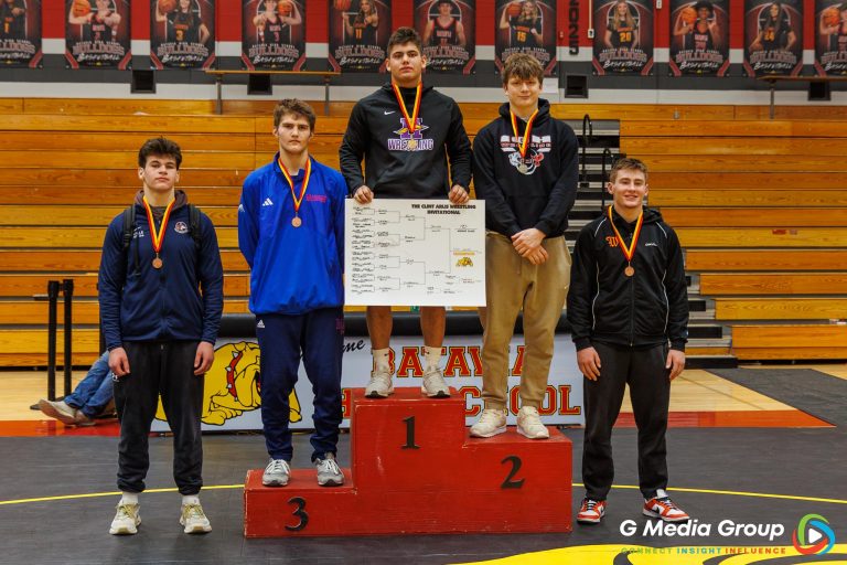 190 lbs:
1st: Kurt Smith (Rockton-Hononegah), 2nd: Gavin Hinderman (Iowa-Grant/Highland), 3rd: Luke Boersma (Aurora-Marmion Academy), 4th: Wyatt Leman (Washington), 5th: Brady Valle (Naperville-North), 6th: Brock Wrede (Mt. Prospect-Prospect).