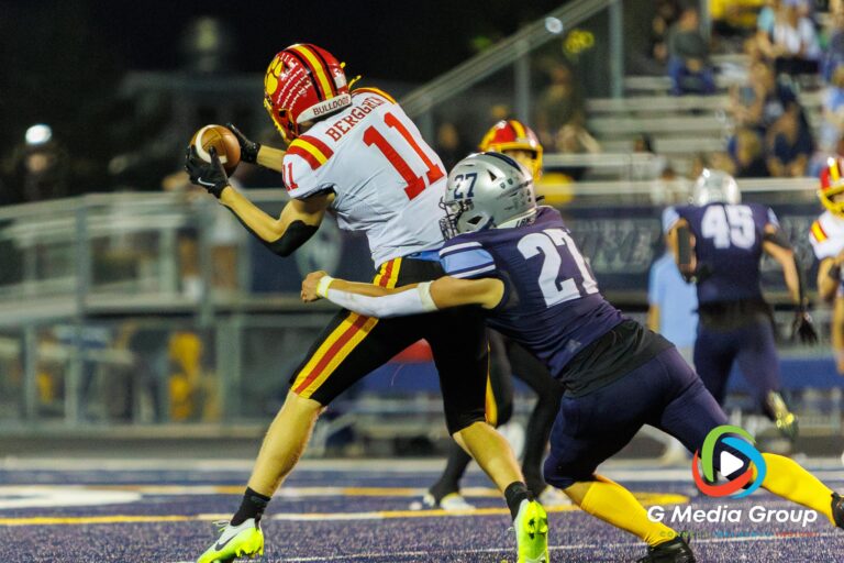 Batavia Senior Brett Berggren during the September 19th game against Lake Park Highschool. Photo Credit: Zachary Gebis GMedia | Sept 19, 2025